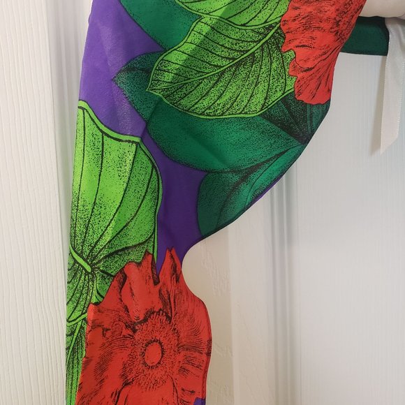 Pair of Scarves Floral Flowers Red Thin Sheer Wrap - Picture 4 of 14